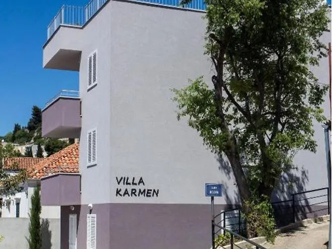 Karmen - Two-bedroom With Balcony And Sea View Lu I *